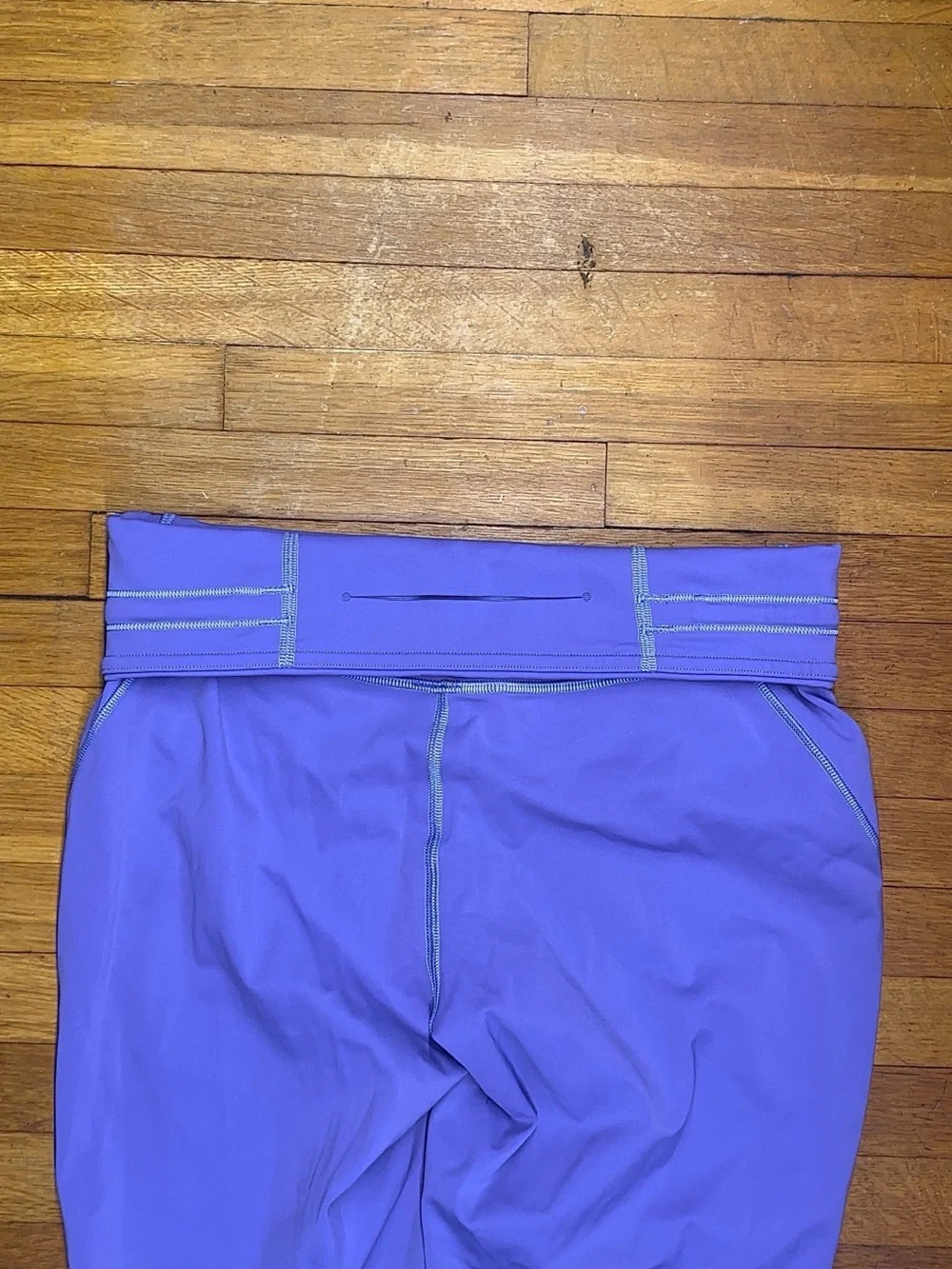 Lululemon Purple Running Leggings Women’s Size 6 Full Length High Rise Drawcord